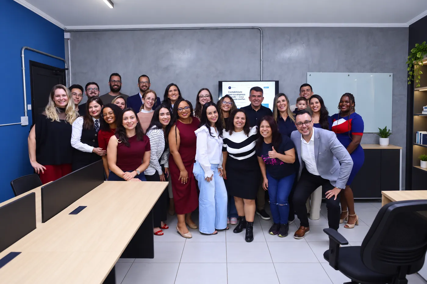 Equipe Eascon reunida para uma foto em grupo
